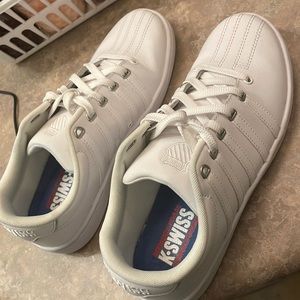 K-Swiss